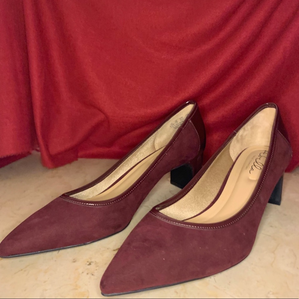 Abella burgundy heels